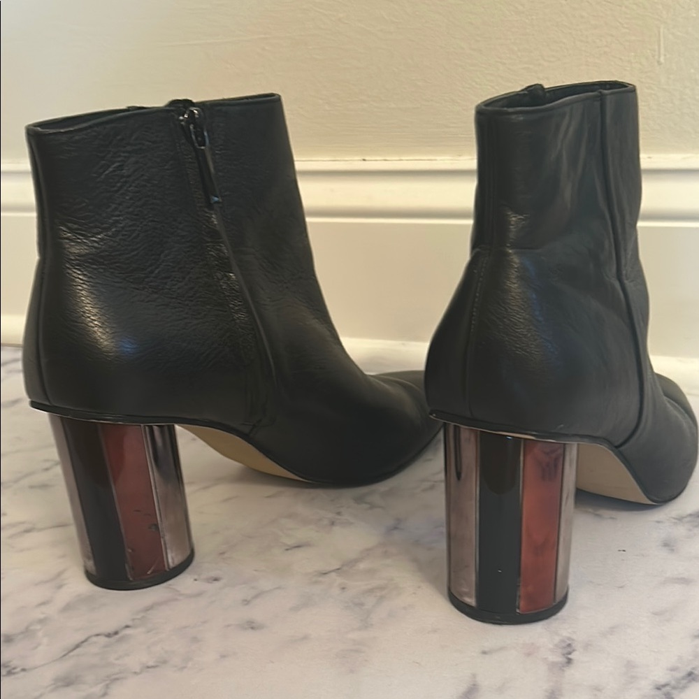 Zara Black Ankle Boots with Round Heel Size 9 (40) - Picture 5 of 16